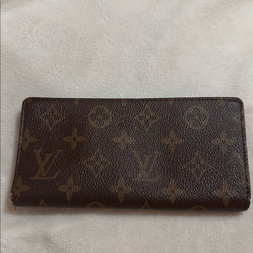 Louis Vuitton Brown Monogram Card Holder